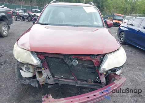 2010 Subaru Forester 2.5X Premium z USA, uszkodzony, nr VIN JF2SH6CC5AH715192